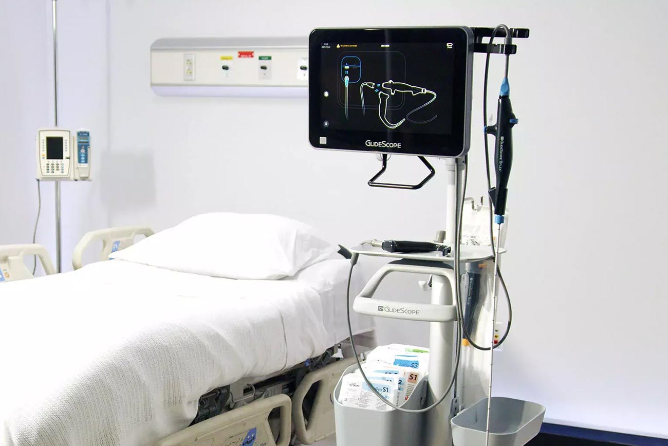 Bronchoscopy, video laryngoscopy and Core monitor