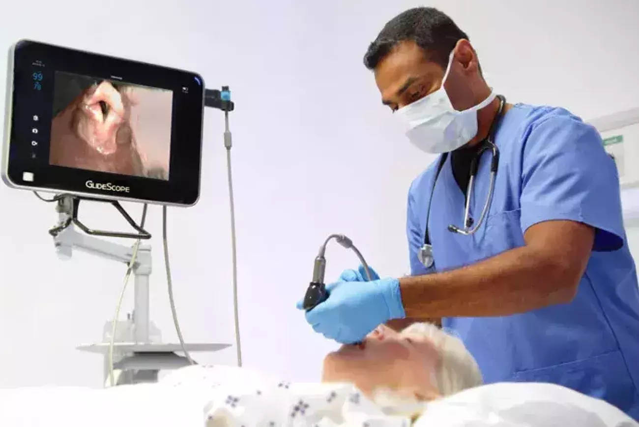 Bronchoscopy, video larynGoscopy and Core monitor