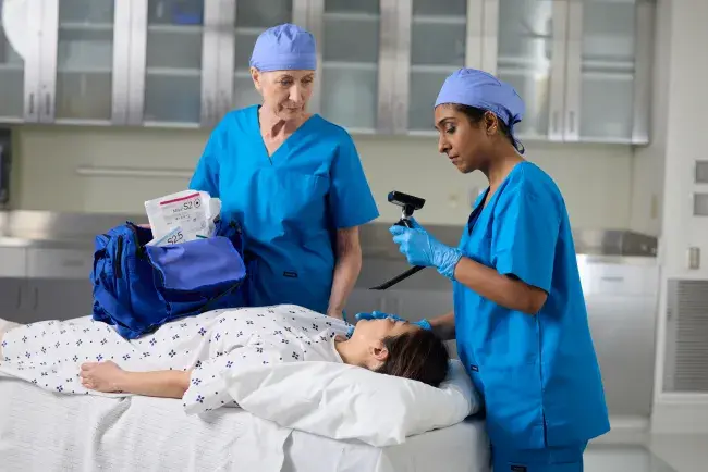 Exceptional Visualization in Space-Limited Operating Rooms