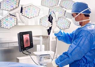 Real-time endoscopic image orientation